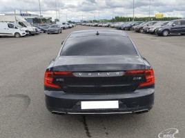 Volvo S90 | 4
