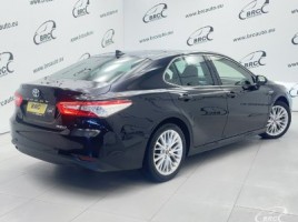 Toyota Camry | 1