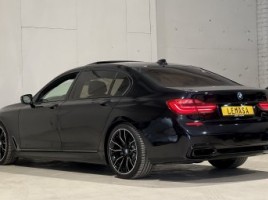BMW 750 | 3