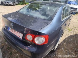 Volkswagen Jetta | 2