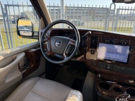 GMC Savana | 2