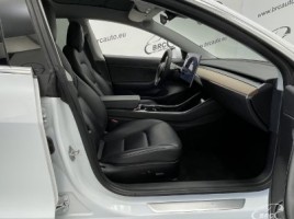 Tesla Model 3, sedanas | 3