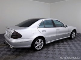 Mercedes-Benz E220 | 2