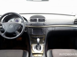 Mercedes-Benz E220 | 4