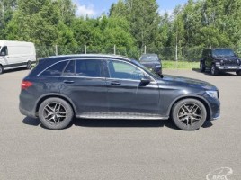 Mercedes-Benz GLC350 | 3