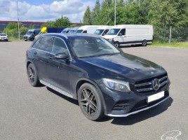 Mercedes-Benz GLC350 | 2