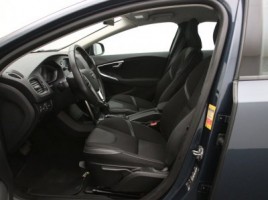 Volvo V40 | 3