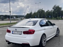 BMW 330 | 4