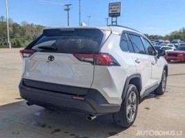 Toyota RAV4 | 1