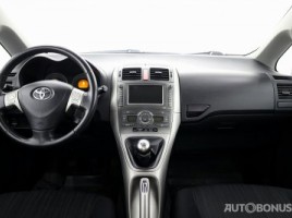 Toyota Auris, 2.0 l., Хэтчбек | 4