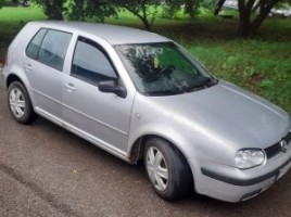 Volkswagen Golf | 2
