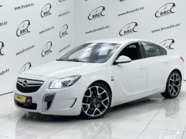 Opel Insignia sedanas