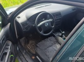 Volkswagen Golf | 3