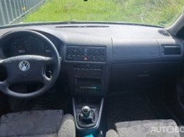 Volkswagen Golf | 4