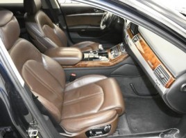 Audi A8 | 4