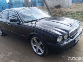 Jaguar XJ | 1