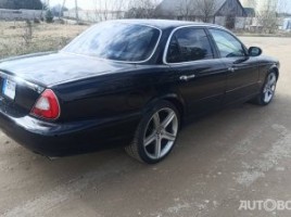 Jaguar XJ | 4