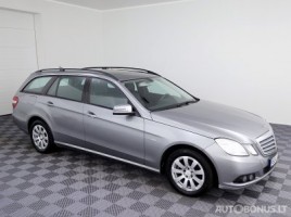 Mercedes-Benz E220