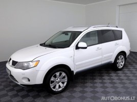 Mitsubishi Outlander, 2.4 l., cross-country | 1