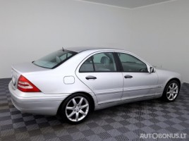 Mercedes-Benz C240, 2.6 l., sedanas | 2