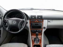 Mercedes-Benz C240, 2.6 l., sedanas | 4