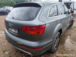 Audi Q7 | 2