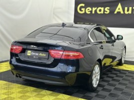 Jaguar XE, sedanas | 3