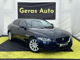 Jaguar XE, sedanas | 2