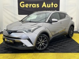Toyota C-HR внедорожник