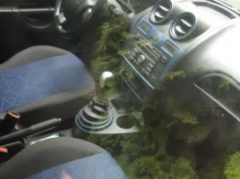 Ford Fiesta седан