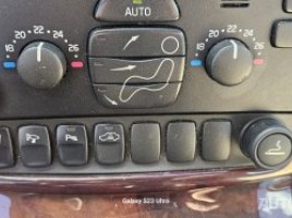 Volvo XC70, 2.4 l., universal | 3