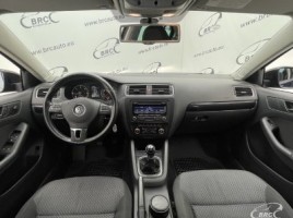 Volkswagen Jetta, 1.6 l., Седан | 2