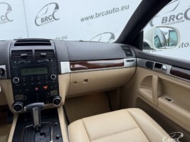Volkswagen Touareg, 3.6 l., Внедорожник | 4