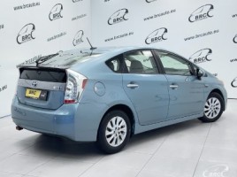 Toyota Prius, 1.8 l., hatchback | 2