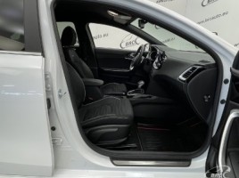 Kia Cee'd, 1.5 l., hatchback | 3