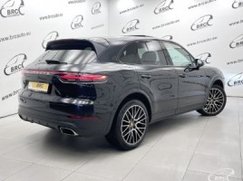 Porsche Cayenne | 1