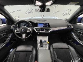 BMW 330, 2.0 l., Седан | 2
