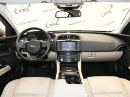 Jaguar XE | 2