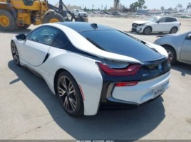 BMW i8 | 2