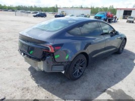 Tesla Model 3, Седан | 3