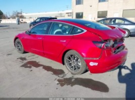 Tesla Model 3, Седан | 2