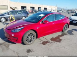 Tesla Model 3, Седан | 1