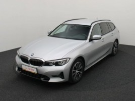 BMW 318 universalas