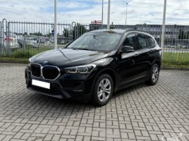 BMW X1 visureigis