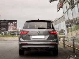Volkswagen Tiguan, 2.0 l., Внедорожник | 1