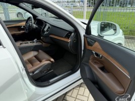 Volvo XC90 | 2