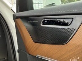 Volvo XC90 | 3