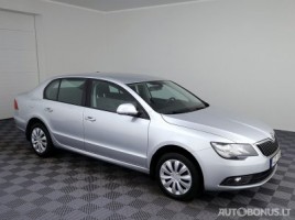 Skoda Superb sedanas