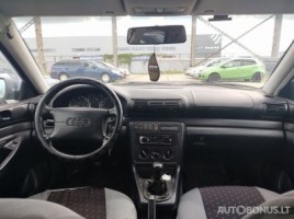 Audi A4, 1.9 l., Седан | 4