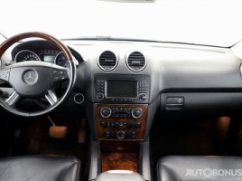 Mercedes-Benz ML320 | 4
